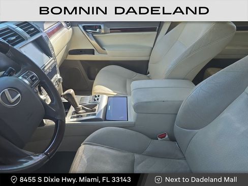 Used 2018 Lexus GX 460 image 12