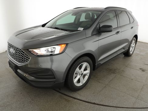 Used 2023 Ford Edge SE AWD/4WD image 12