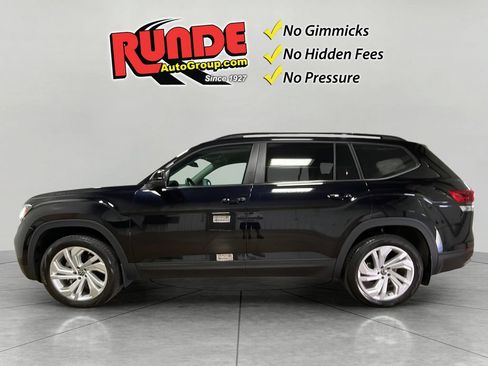 Used 2023 Volkswagen Atlas SE AWD/4WD image 6