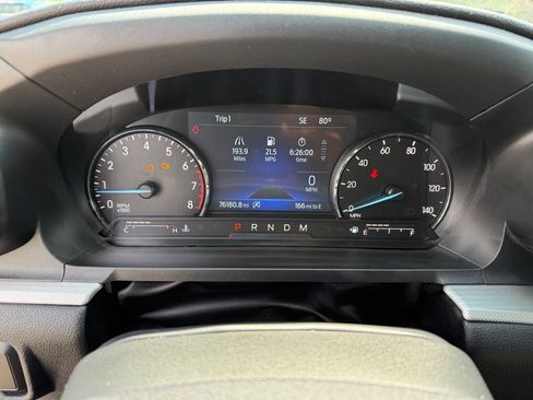 Used 2020 Ford Explorer XLT w/ Equipment Group 202A AWD/4WD image 24