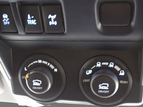 Used 2018 Toyota 4Runner TRD Pro AWD/4WD image 14