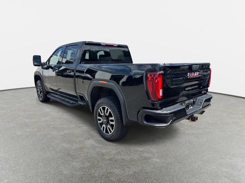 Used 2022 GMC Sierra 2500 AT4 w/ Snow Plow Prep/Camper Package AWD/4WD image 6