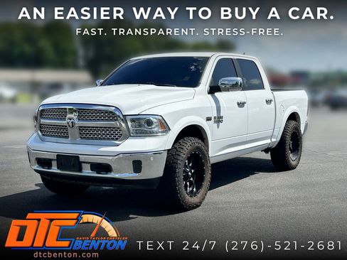 Used 2017 RAM 1500 Laramie w/ Convenience Group AWD/4WD image 8