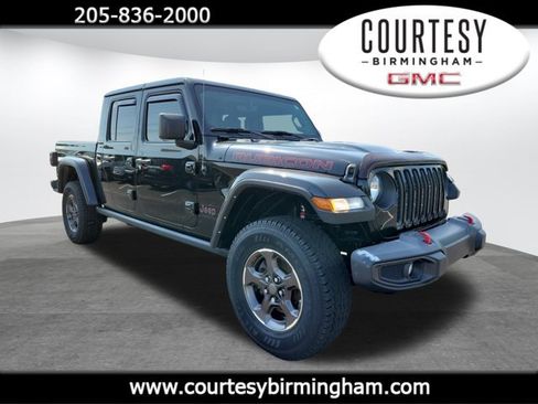 Used 2022 Jeep Gladiator Rubicon w/ Cold Weather Group AWD/4WD image 1