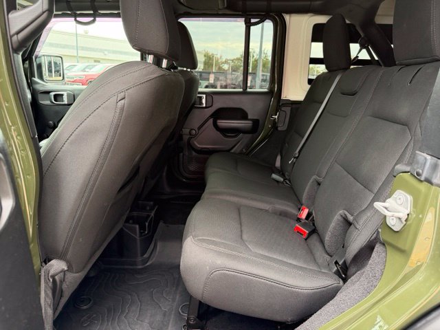 Used 2021 Jeep Wrangler Unlimited Sport AWD/4WD image 11