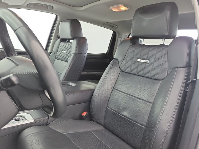 Used 2017 Toyota Tundra Platinum AWD/4WD image 16