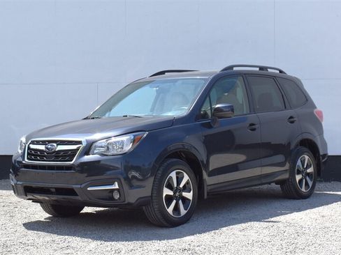 Used 2018 Subaru Forester 2.5i Premium AWD/4WD image 8
