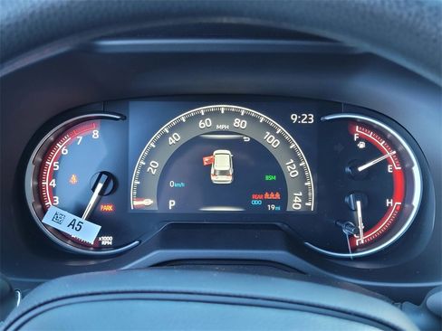 New 2025 Toyota RAV4 XLE image 10