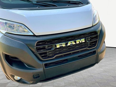 Used 2023 RAM ProMaster 2500 w/ Driver Convenience Group FWD image 27