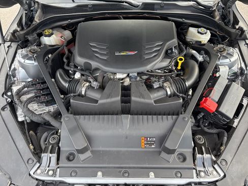 Used 2022 Cadillac CT4 V Blackwing w/ Carbon Fiber 1 Package image 39