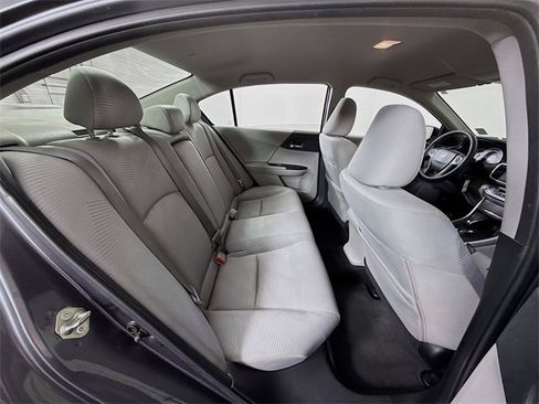 Used 2015 Honda Accord LX image 28