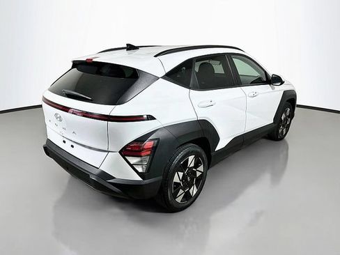 Used 2024 Hyundai Kona SEL FWD image 7