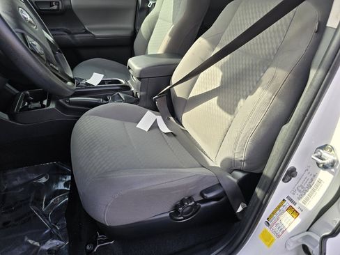 Used 2023 Toyota Tacoma SR image 14