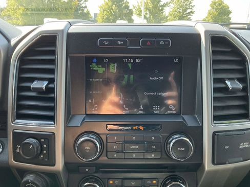 Used 2018 Ford F150 Lariat image 19