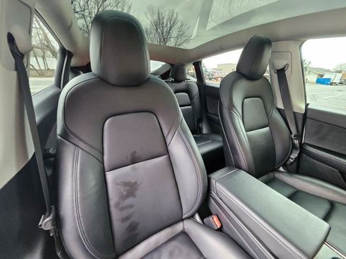 Used 2022 Tesla Model Y Performance image 48