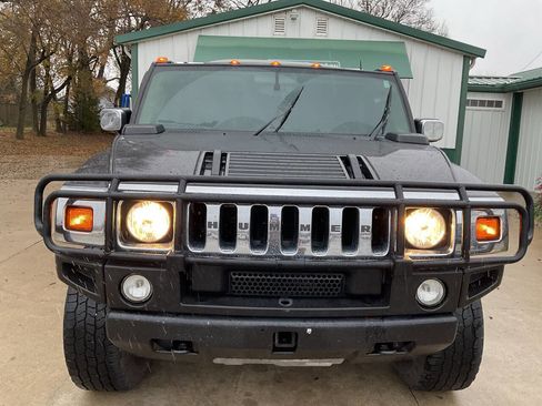 Used 2003 HUMMER H2 w/ Preferred Equipment Group image 4