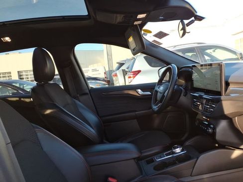 Used 2024 Ford Escape ST-Line w/ Tech Pack #1 image 24