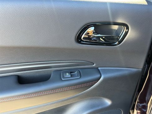 Used 2024 Dodge Durango GT image 16