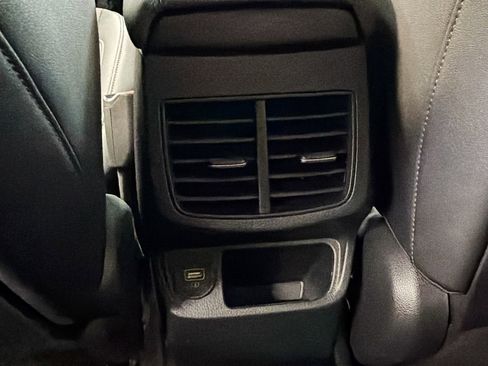 Used 2023 Kia Seltos S w/ Navigation Package image 26