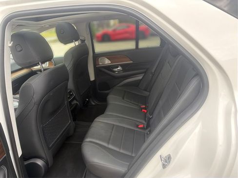 Used 2025 Mercedes-Benz GLE 350 4MATIC image 10