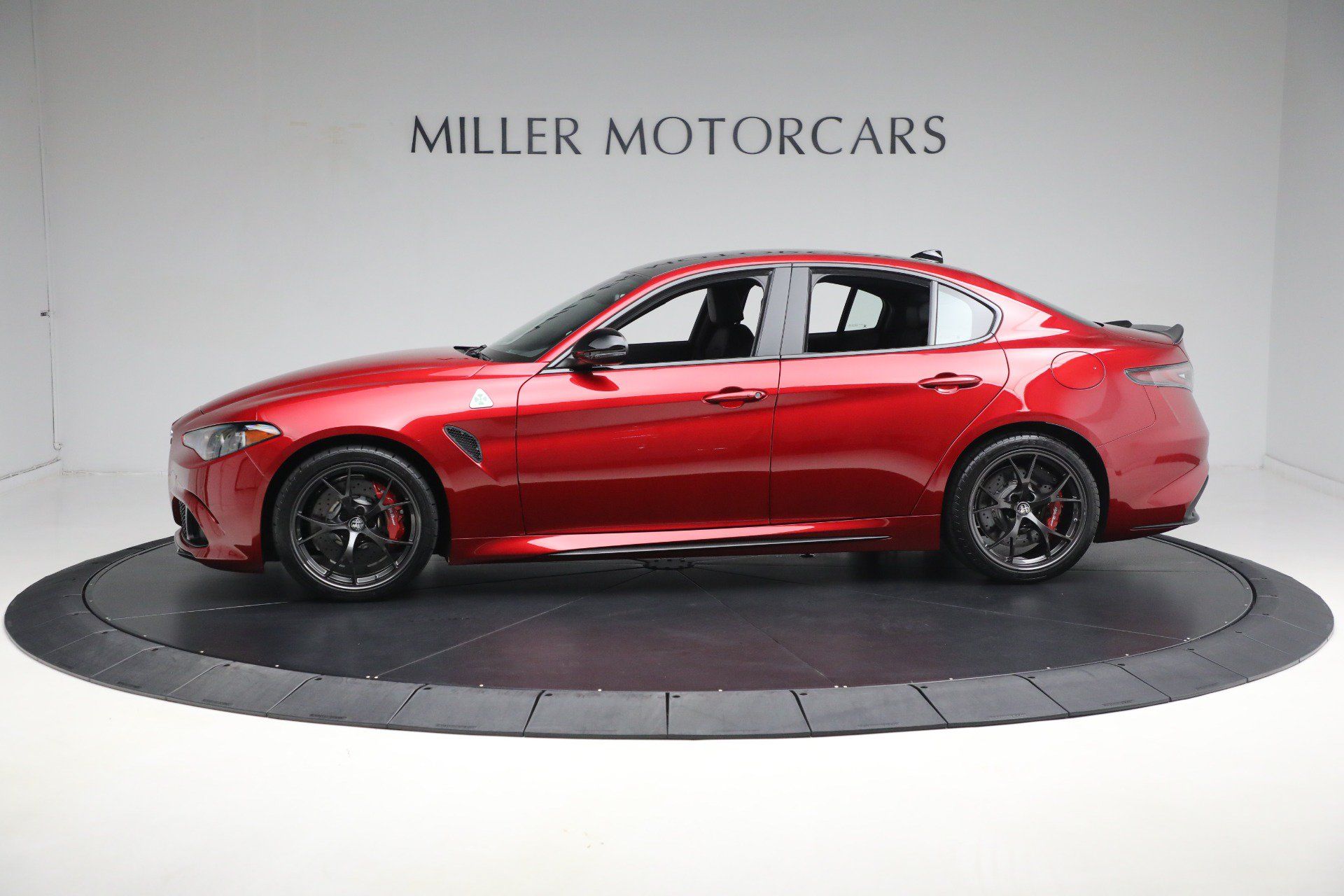 Used 2024 Alfa Romeo Giulia Quadrifoglio w/ Active Assist Plus Package RWD image 2