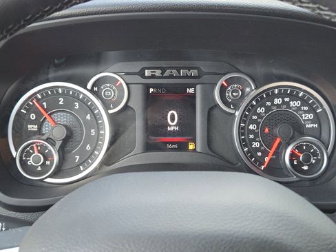 New 2026 RAM 2500 Lone Star image 13