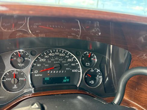 Used 2013 Chevrolet Express 1500 AWD image 14