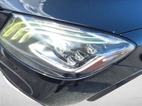Used 2019 Mercedes-Benz S 560 Sedan image 9