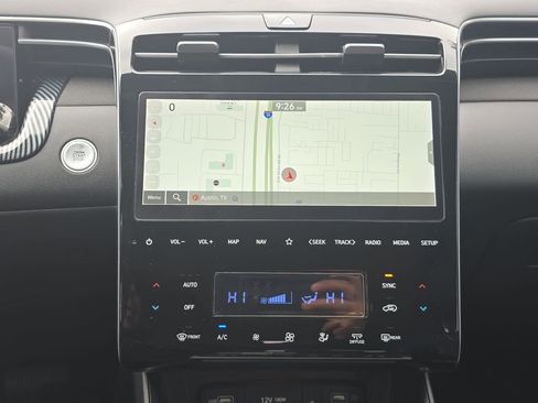 Used 2024 Hyundai Tucson Limited image 20