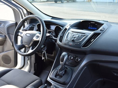 Used 2016 Ford Escape S image 30