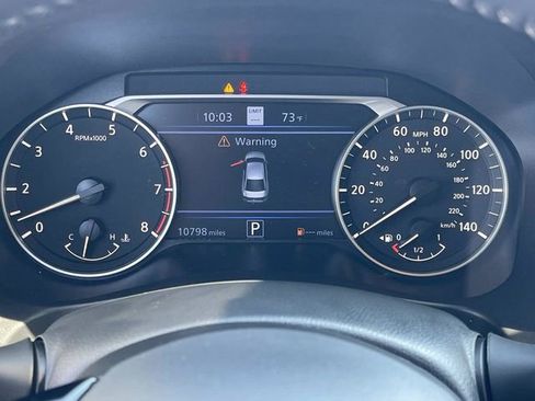 Used 2025 Nissan Altima 2.5 SL FWD image 41