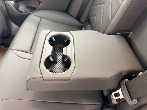 New 2026 BMW 530i RWD image 20
