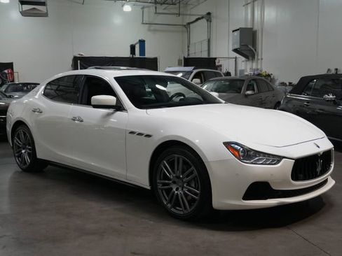 Used 2014 Maserati Ghibli RWD image 4