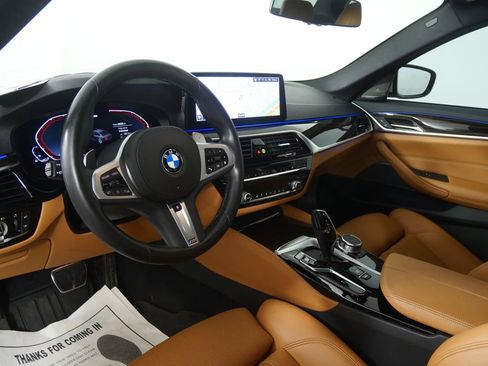 Used 2023 BMW 530i w/ M Sport Package image 12
