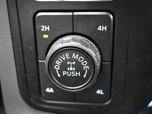 Used 2021 Ford F150 Lariat w/ Tow Technology Package AWD/4WD image 36