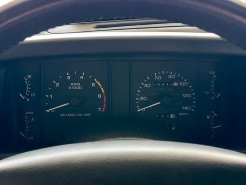 Used 1990 Ford Mustang LX RWD image 12