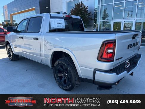New 2026 RAM 1500 Big Horn AWD/4WD image 16