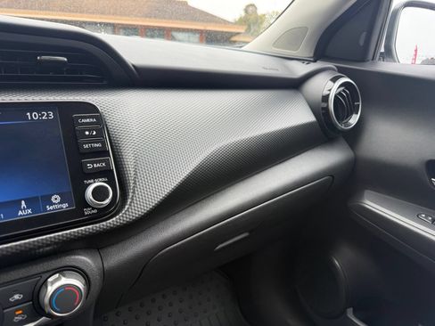 Used 2023 Nissan Kicks SV FWD image 21