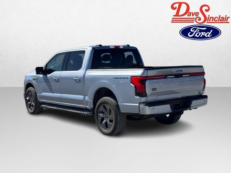 Used 2022 Ford F150 Lightning Lariat w/ Equipment Group 511A High AWD/4WD image 9