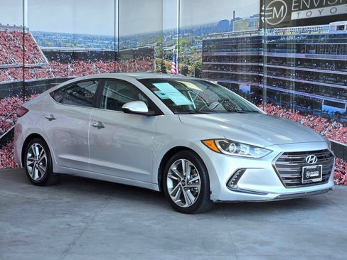 Used 2017 Hyundai Elantra Limited FWD image 1