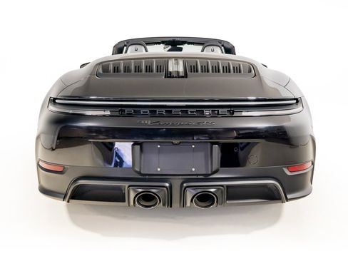 Used 2026 Porsche 911 Carrera 4 GTS image 18