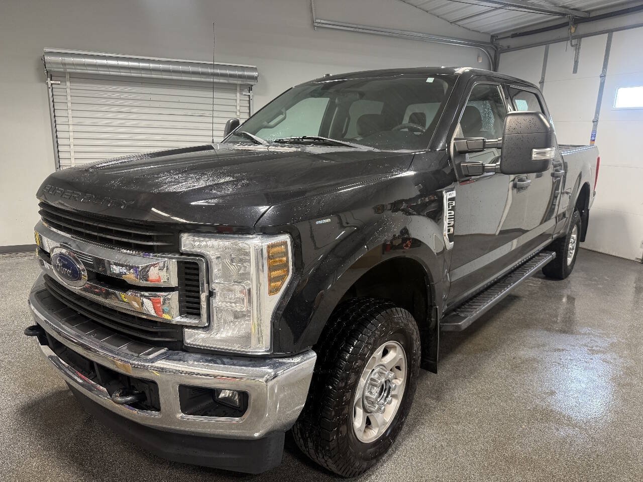 Used 2019 Ford F250 XLT AWD/4WD image 1