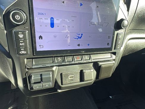 Used 2020 Chevrolet Silverado 1500 Custom Trail Boss image 29