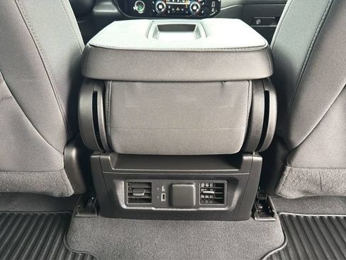 Certified 2023 Chevrolet Silverado 1500 LT AWD/4WD image 31