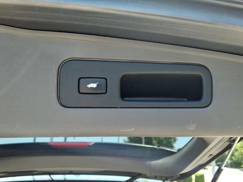 Used 2014 Honda Odyssey EX-L image 27