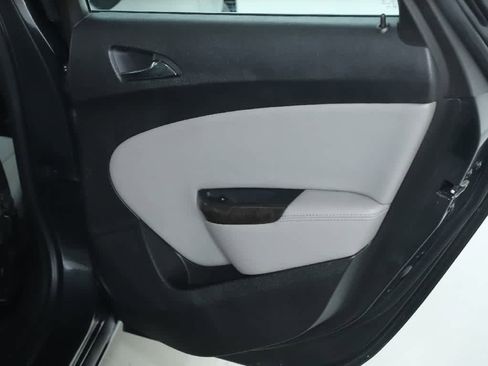 Used 2014 Buick Verano image 29