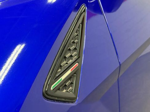 Used 2019 Lamborghini Urus image 29