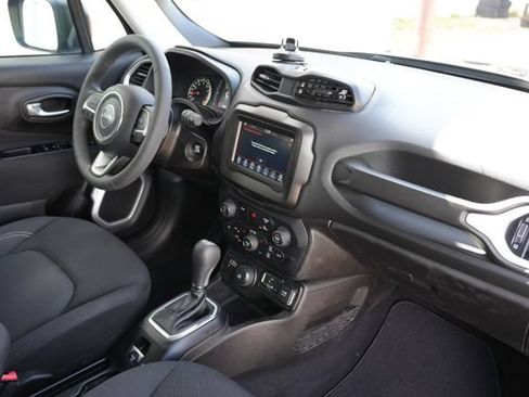 Used 2021 Jeep Renegade Sport AWD/4WD image 16