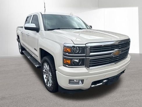 Used 2015 Chevrolet Silverado 1500 High Country w/ High Country Premium Package image 9