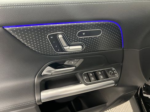 New 2025 Mercedes-Benz GLA 250 4MATIC image 19